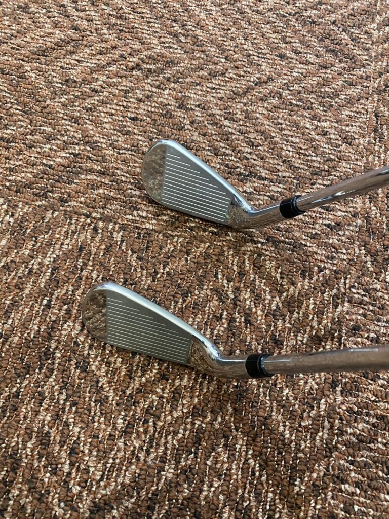 手前のAIスモークのフェイスが大きい